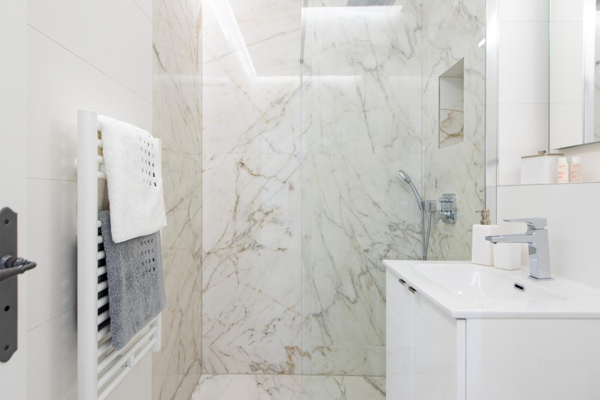 Alba Apartment Antibes Street, By Welcome To Cannes Buitenkant foto