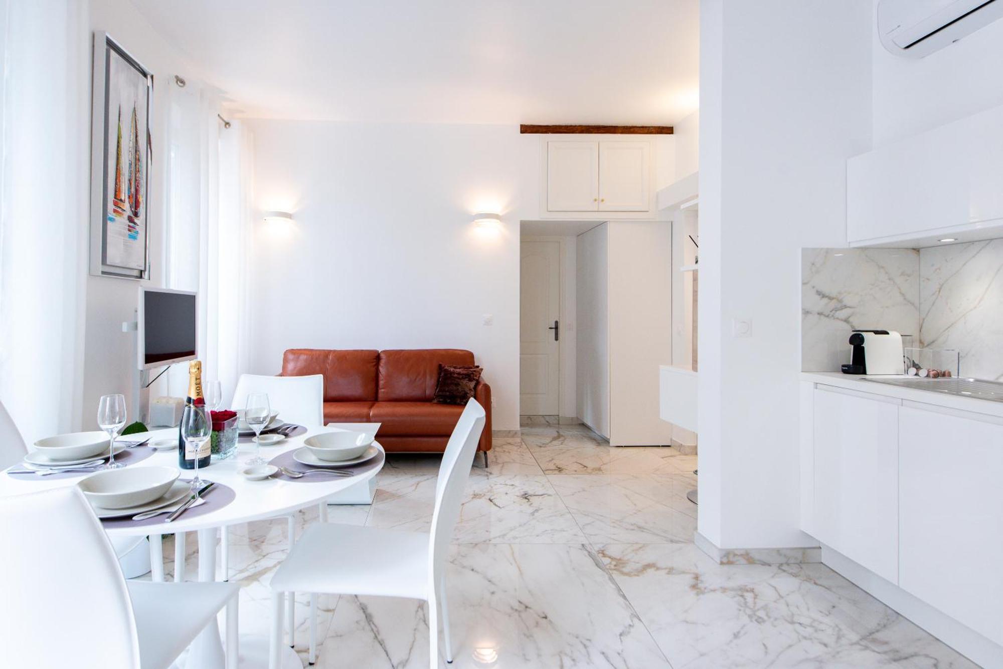 Alba Apartment Antibes Street, By Welcome To Cannes Buitenkant foto